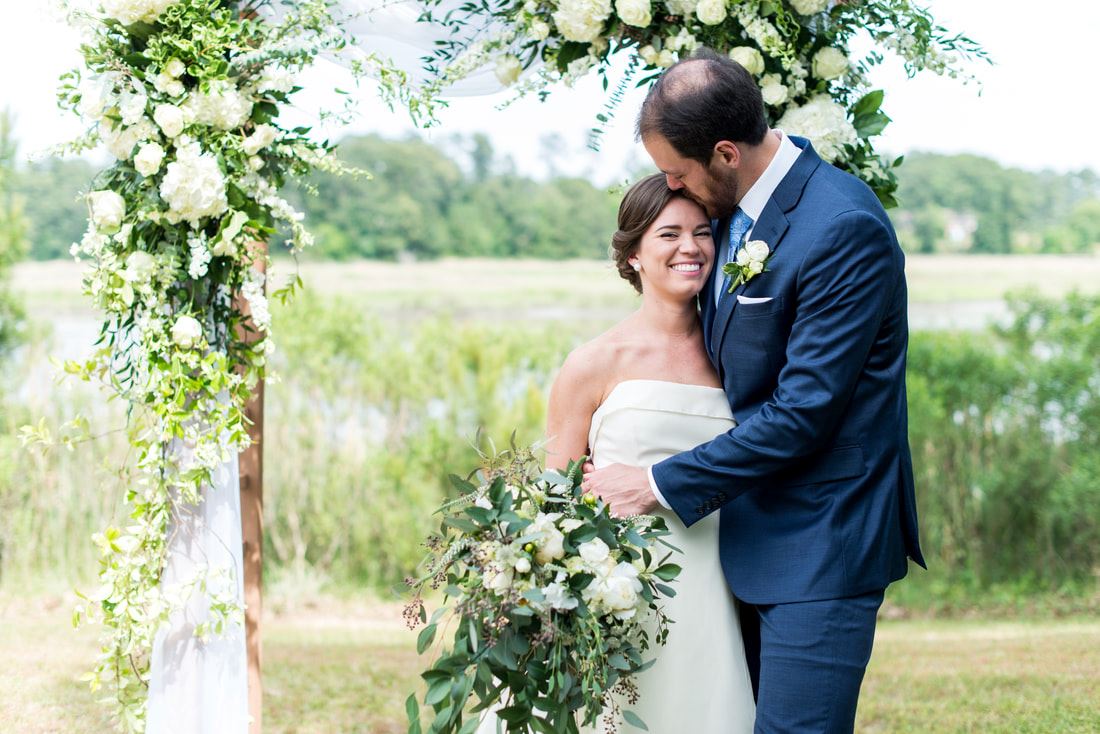 Wedding Kiss - Maria Grace Photography