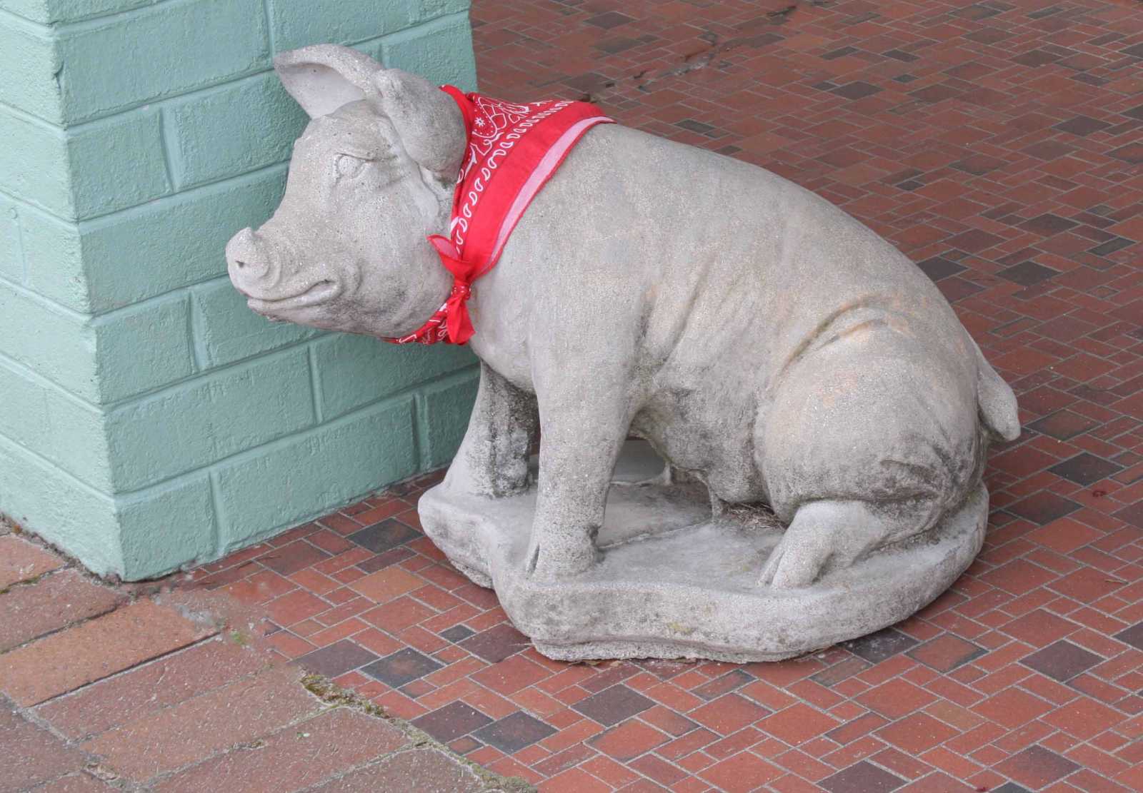Pig doorway of Laura and Lucys by Cary Koronas